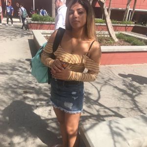 Meet your Posher, Kayla